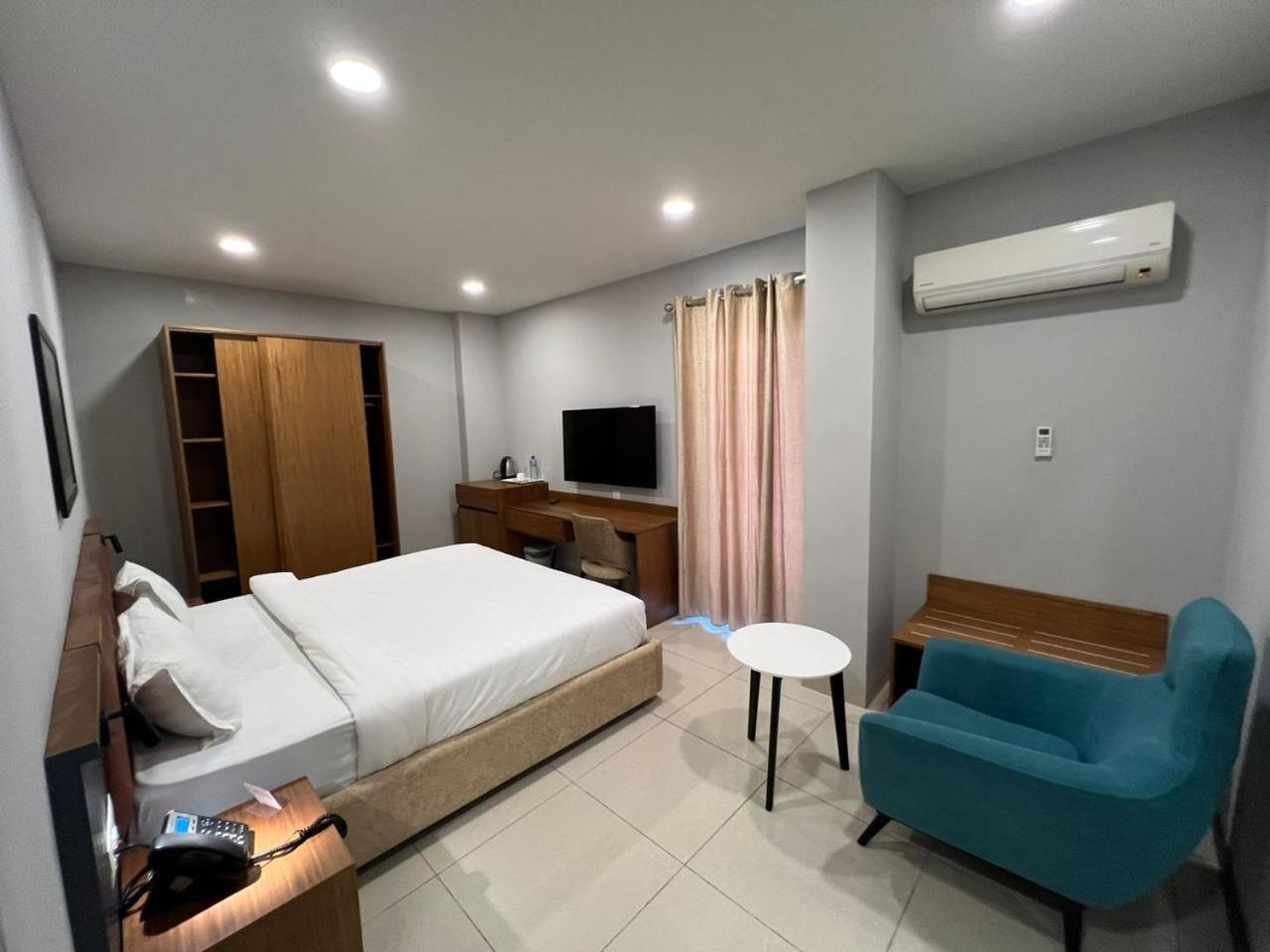 Hotel Golf Coast キンシャサ エクステリア 写真